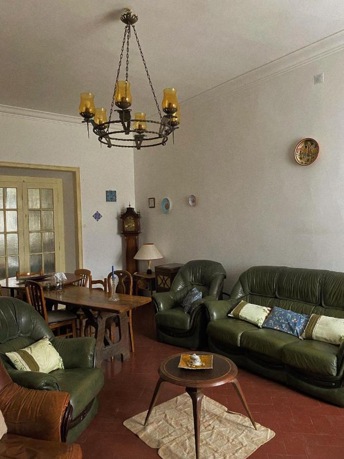 Pias Guesthouse Bagian luar foto